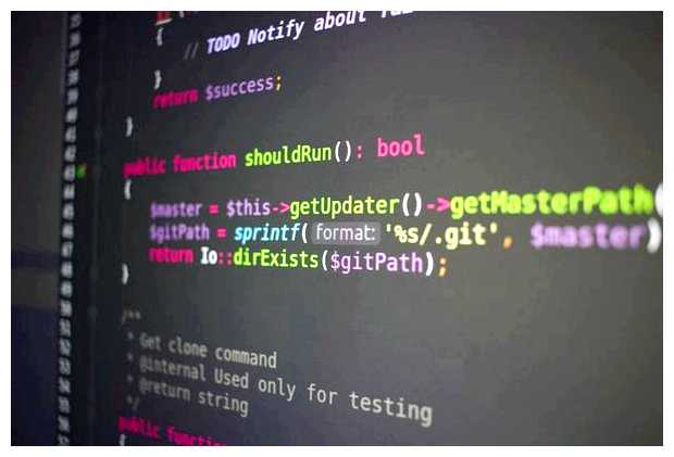 На каком языке лучше всего писать сайт